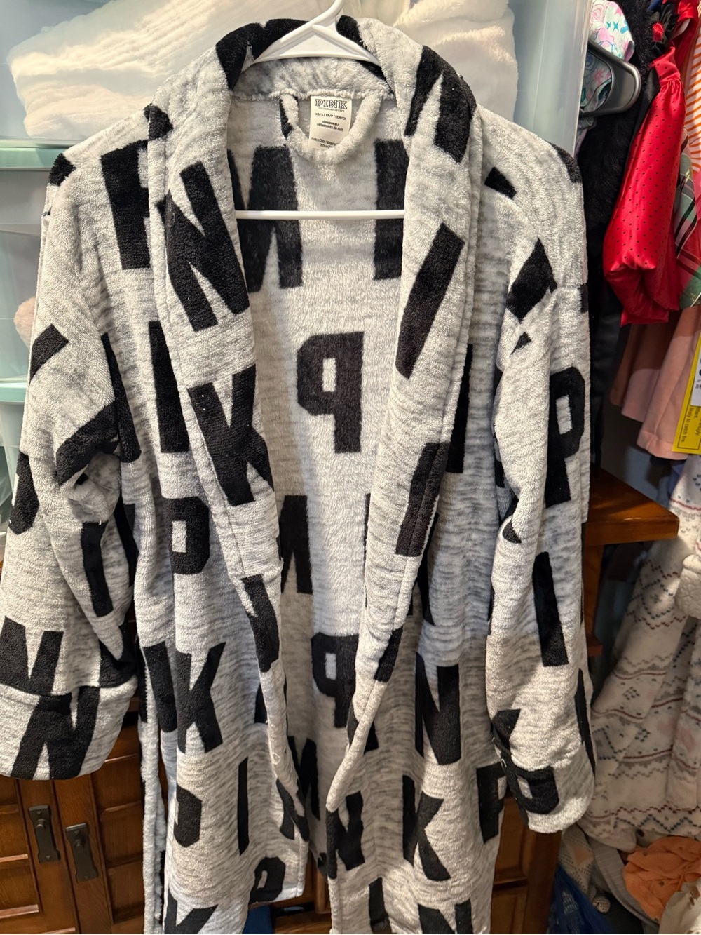 PINK Victoria's Secret Black & Gray Cozy Robe Jacket